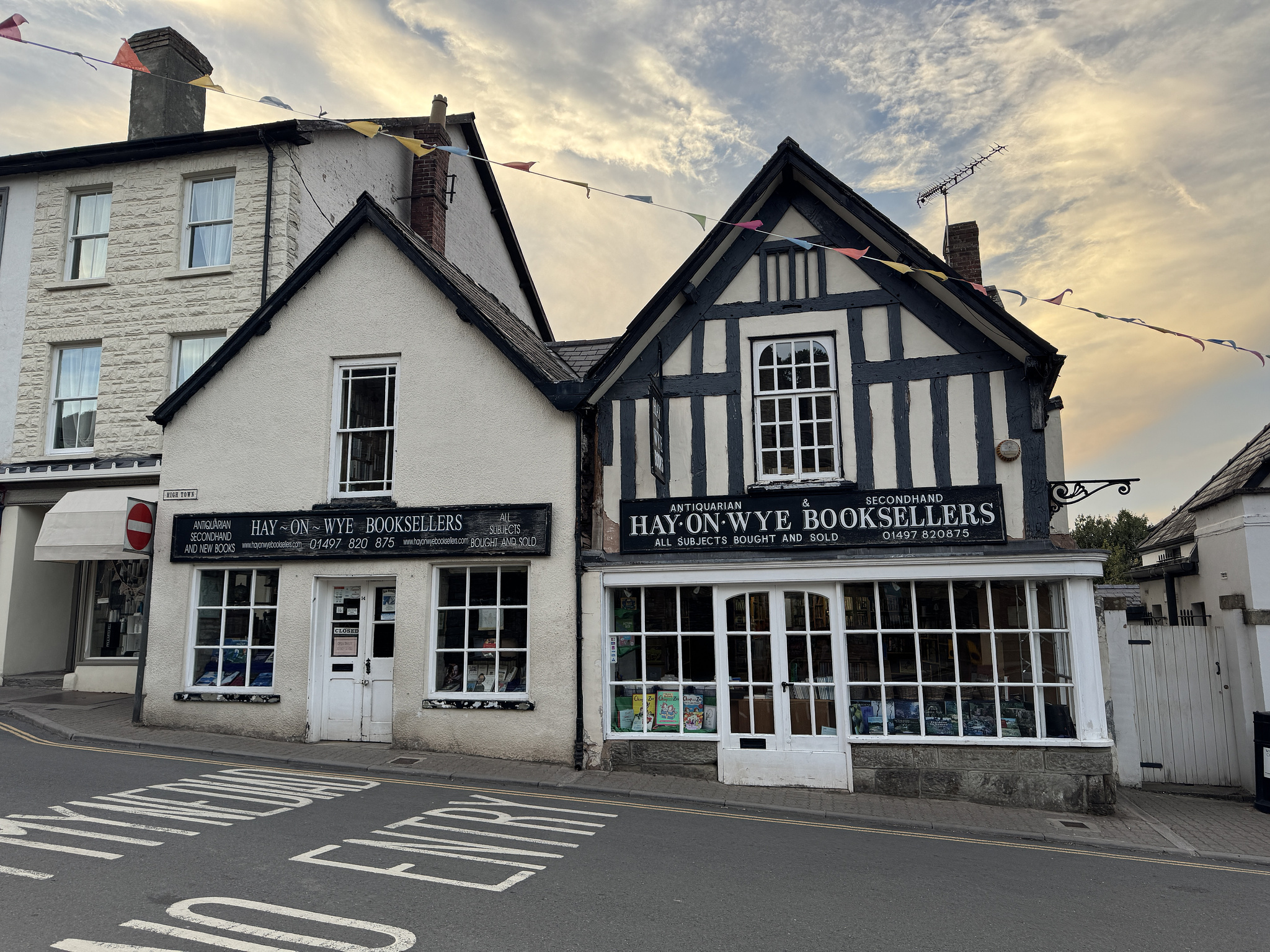Visited the UK: Hay-on-Wye in Wales is the first book town