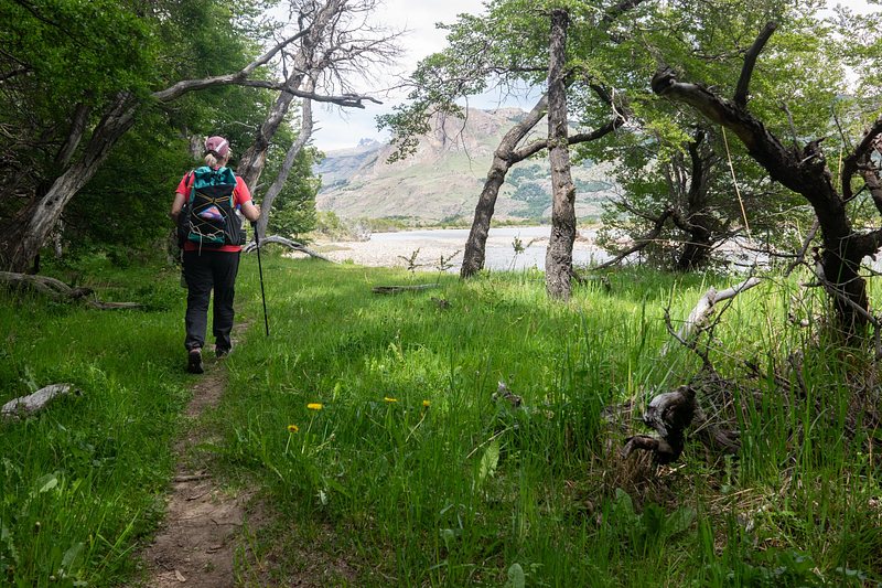 Eastern river valley hike