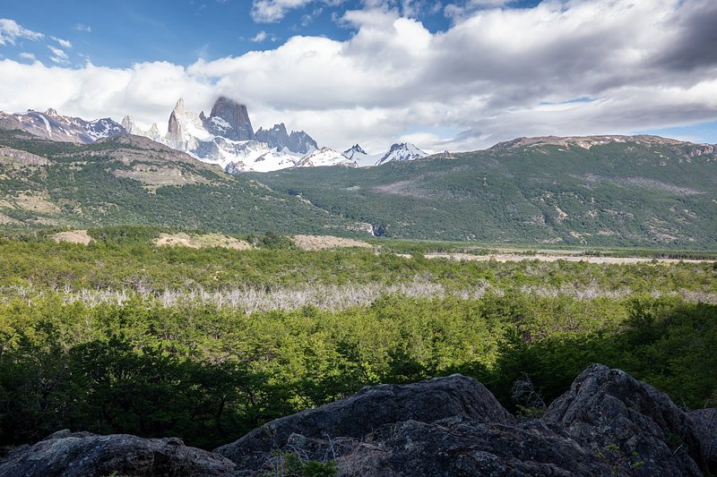 Eastern river valley hike