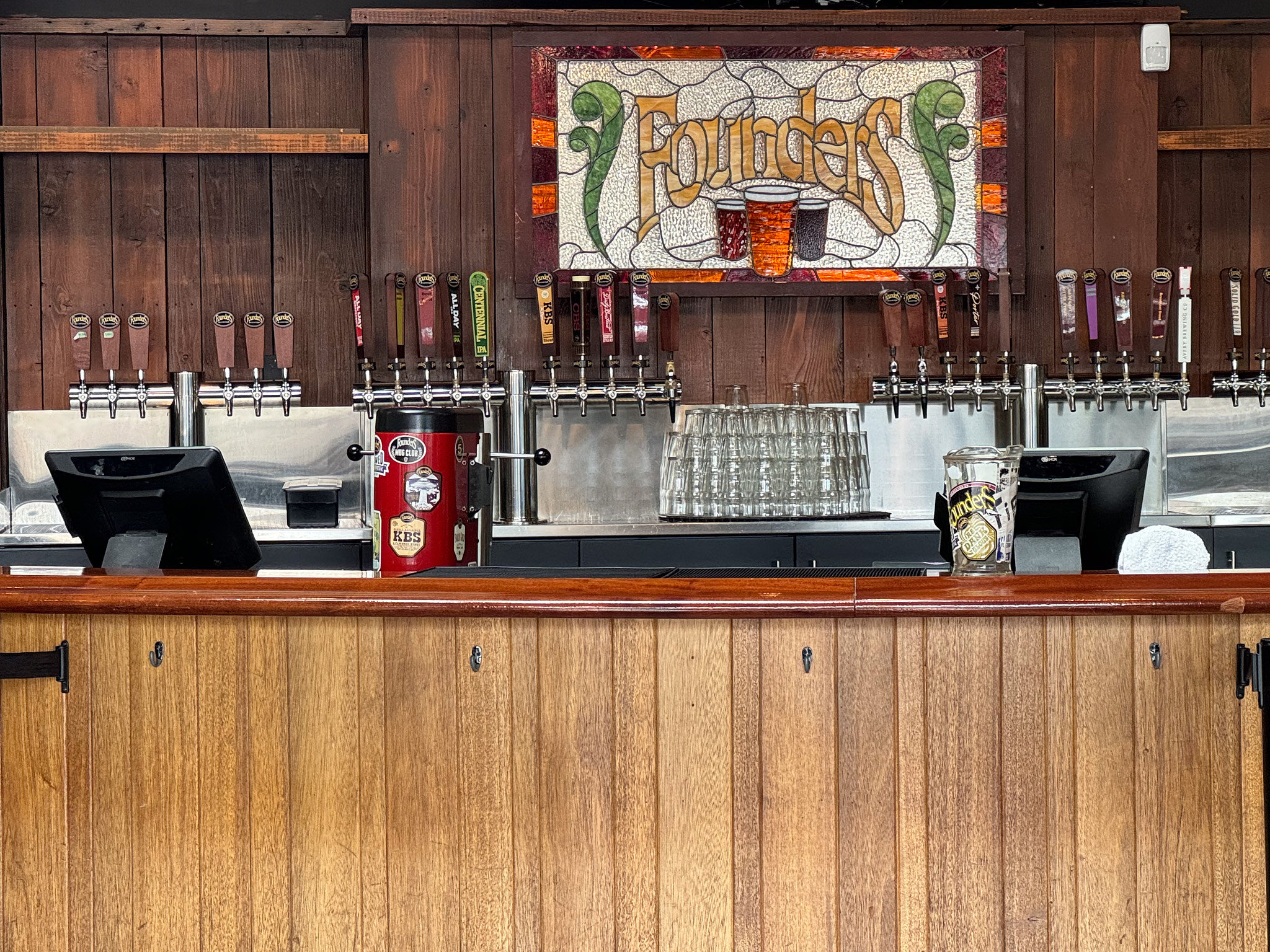 Main bar in Founders Taproom