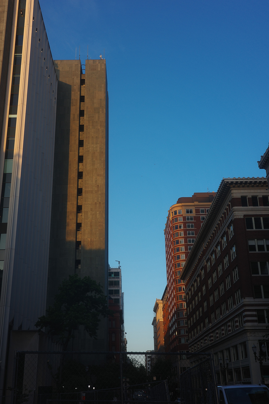 Downtown Portland  (Ricoh GRIII X)