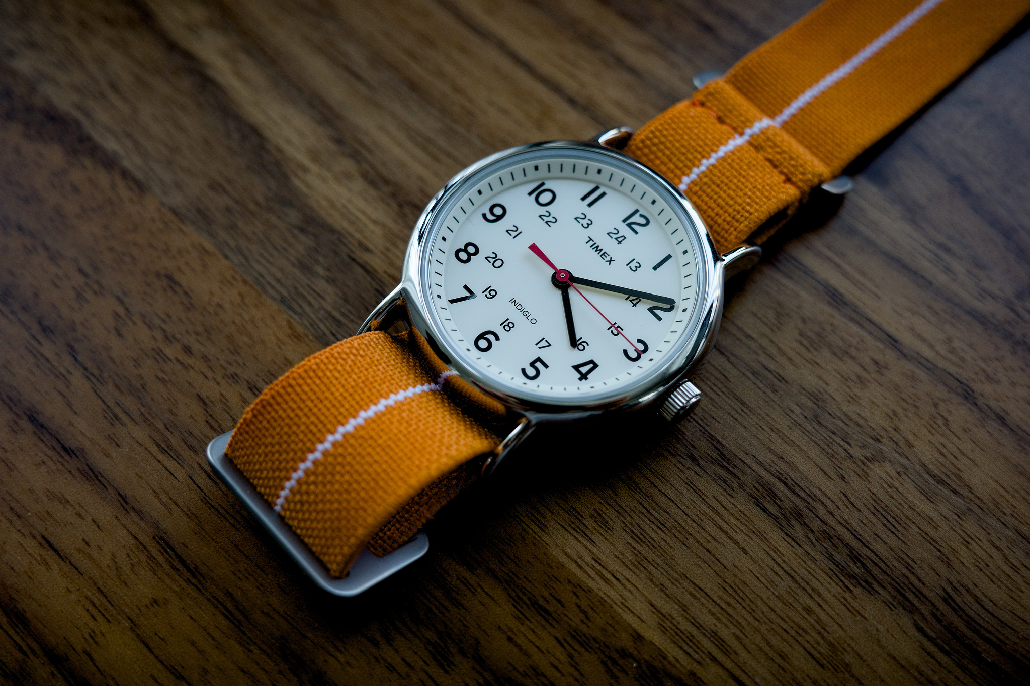 The Weekender seen from a lower angle, showing off the extremely legible dial.