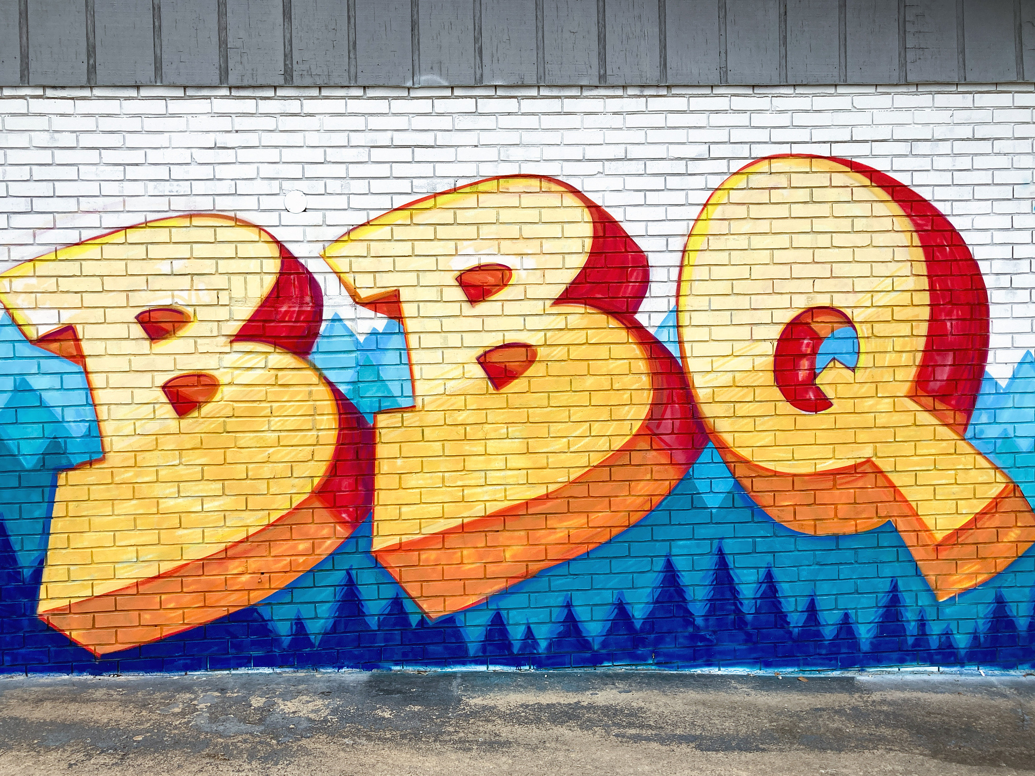 BBQ lettering on the side of resturaunt in Lavonia, GA.