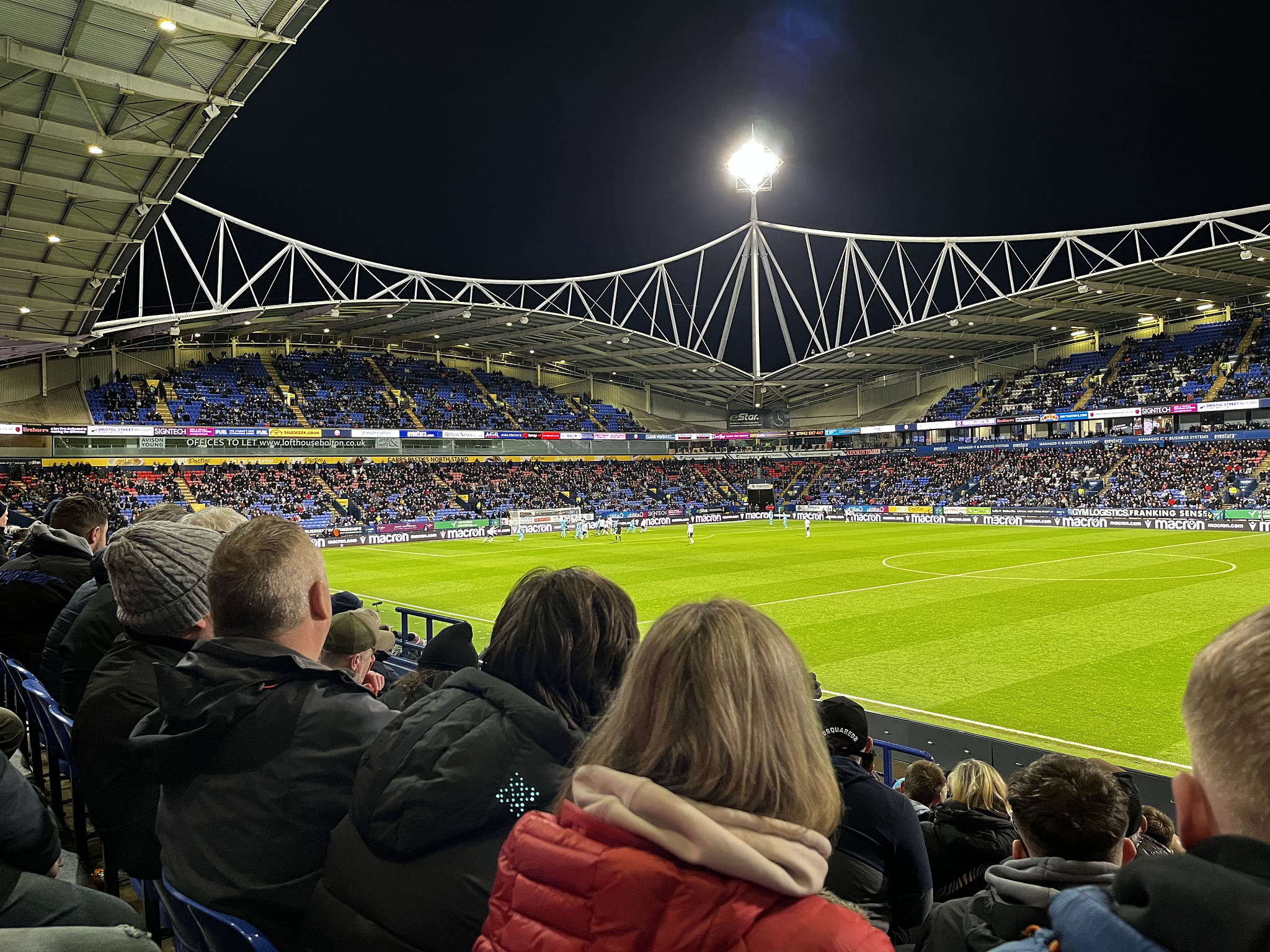 Bolton Wanderers v Oxford United