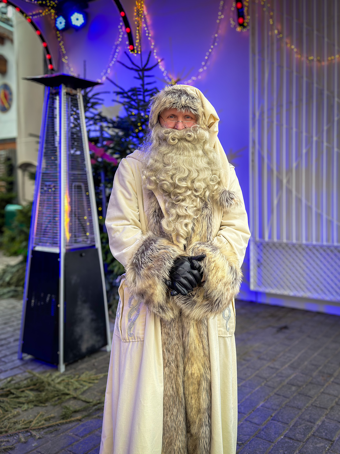 Jultomte på Tyrol, Stockholm