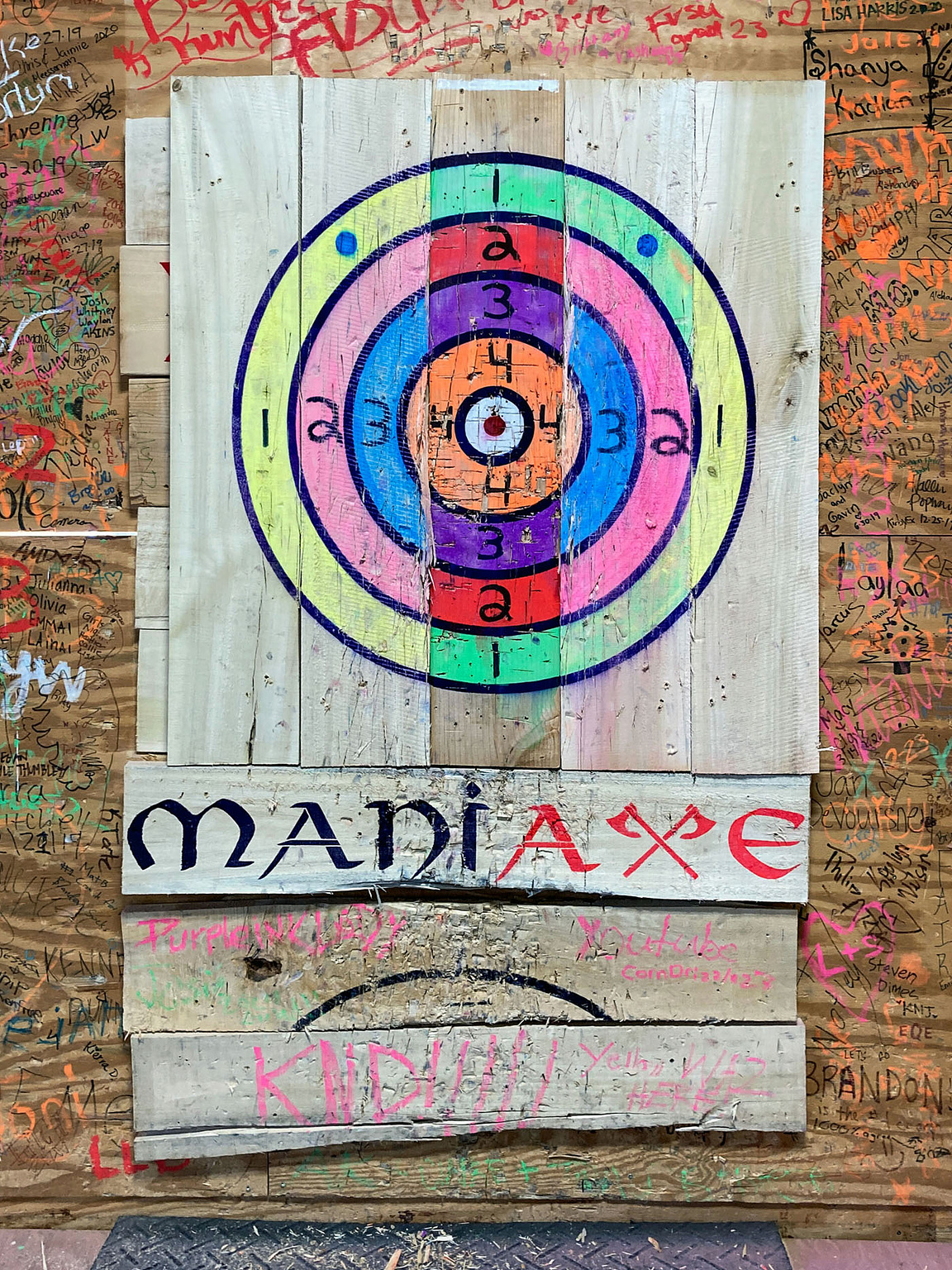 Target at ManiAXE Axe Throwing